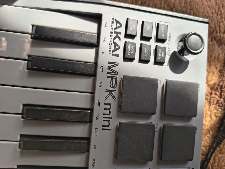 Akai Professional MPK Mini MK2