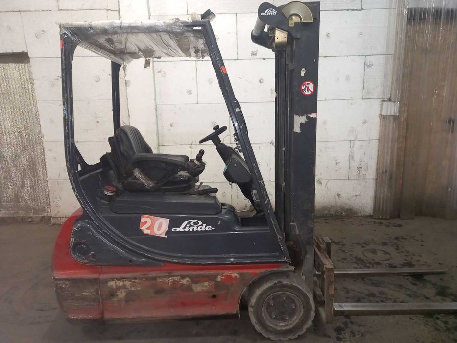 Продам навантажувач LINDE E16C-02