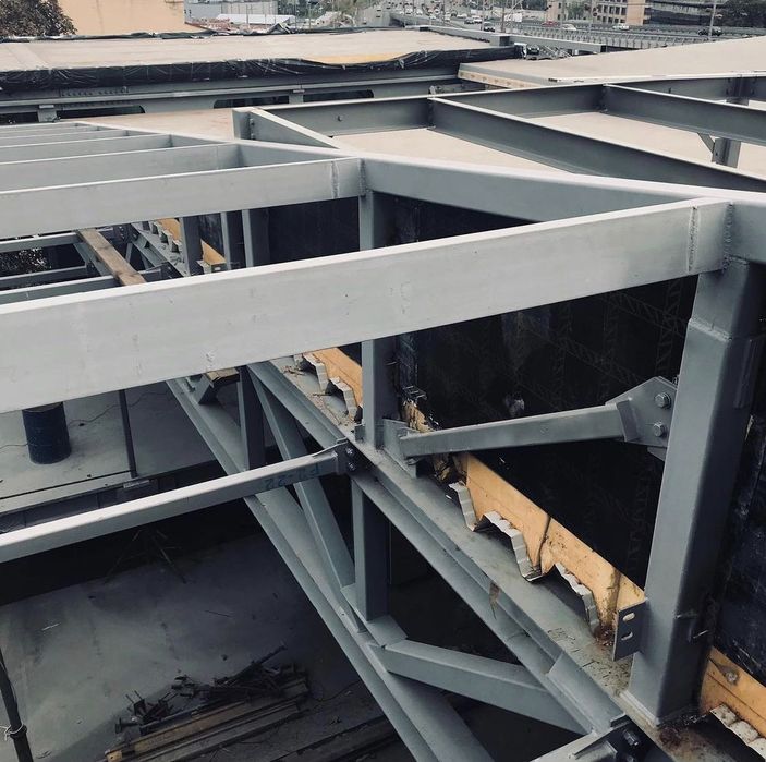 Изготовление и монтаж металлоконструкций.Ангары, склады. - Готові ...