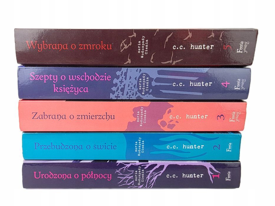 Wodospady Cienia Tomy 1-5 C.C. Hunter Zestaw Książek