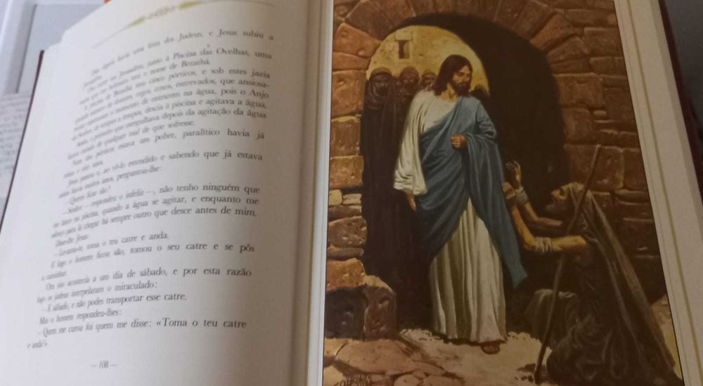 A vida de Jesus  - colecção de luxo de 4 livros
