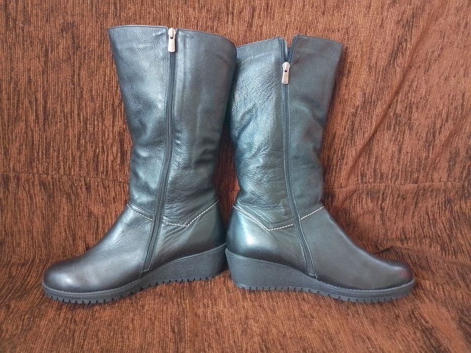 Женские кожаные зимние сапоги