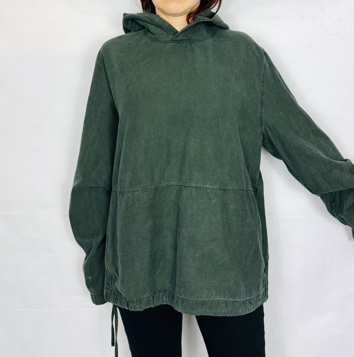 Zielona bluza z kapturem L 40