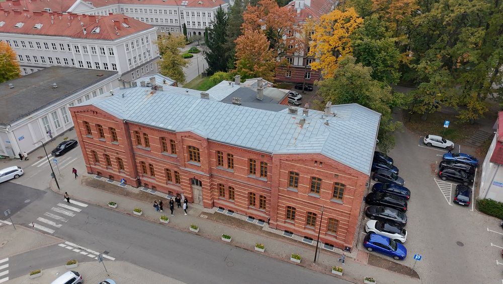 Usługi dronem. Zdjęcia i filmy z lotu ptaka. Cała Polska ! Loty 40 min