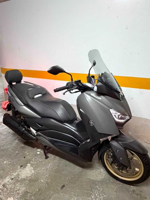 Yamaha X max 300 tech max