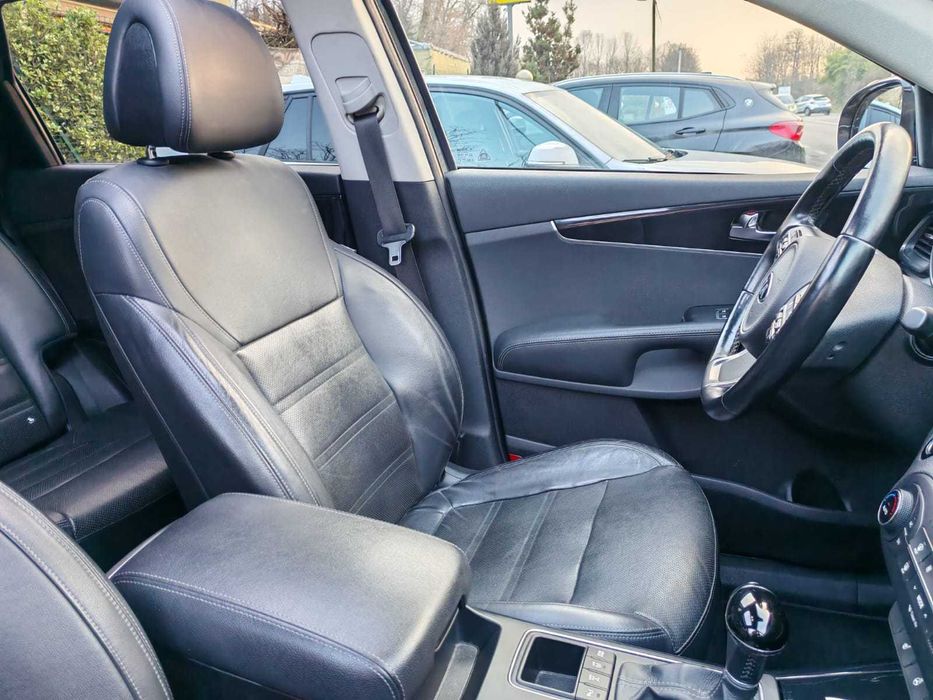 Продам Автомобіль Kia Sorento Sorento  2.2  в  Європі
