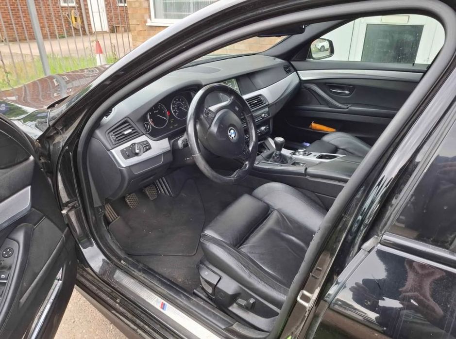Peças BMW 520d F11 Pack M 2011