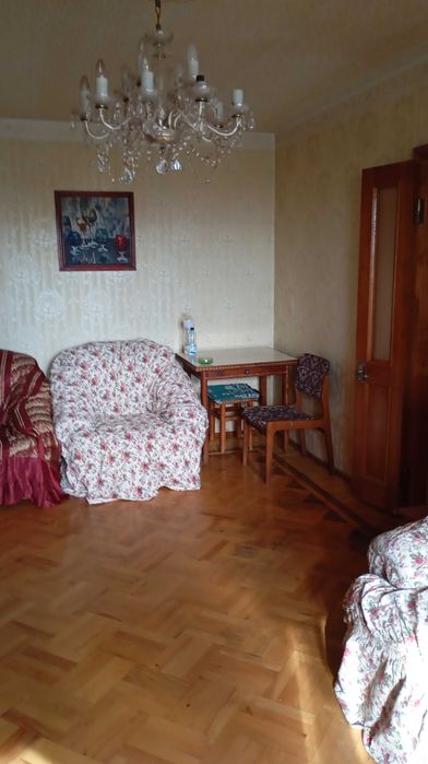 Продам 2-х комнатную квартиру на пр. Слобожанском