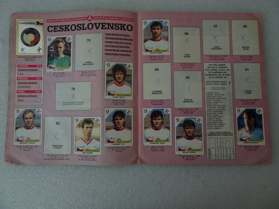 Caderneta de cromos Itália 90 - Panini (tem 301 cromos)
