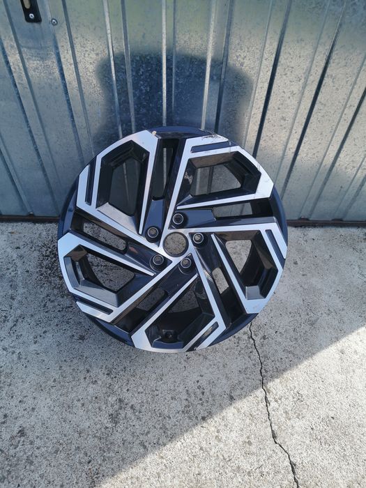 TUCSON 4 IV Felga Aluminiowa R19 ET51 5X114,3 52910-N7750 52910-N7760 ORYGI