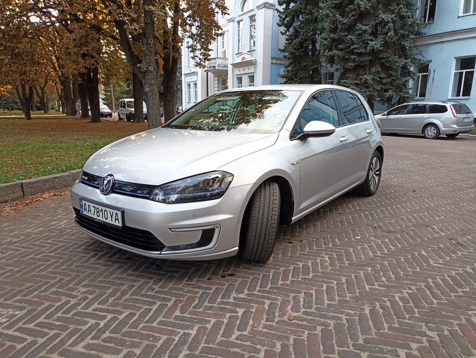Volkswagen e-golf 2015