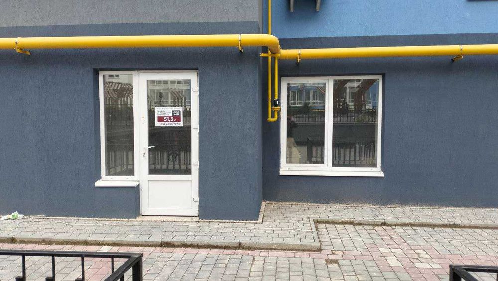 В новому ЖР продається дешева здана комерція під масажний кабінет