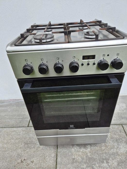 Kuchenka gazowo-elektryczna Electrolux