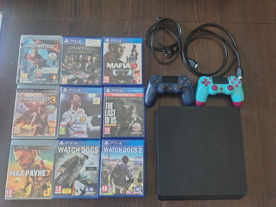 PlayStation 4 slim 1tb + 9 gier + 2 pady