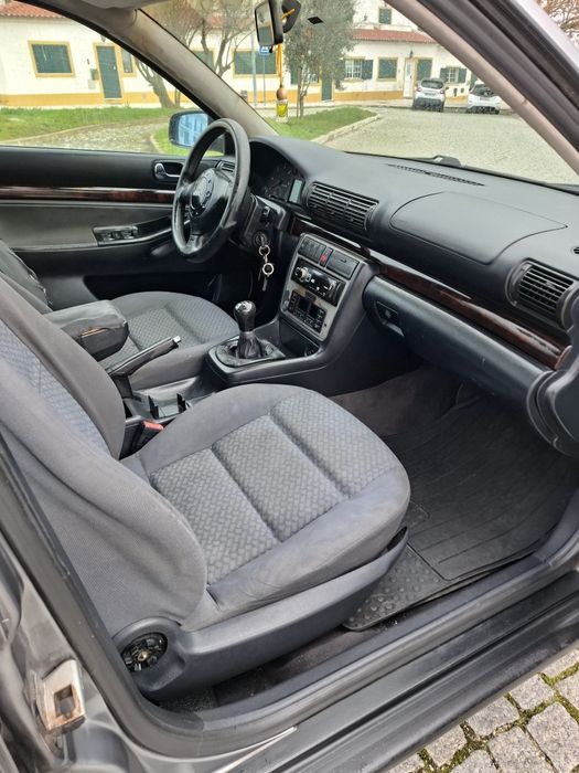 AUDI A4 AVANT 1.9TDI(110cv) ' -  ano 1998/02* 315'000 Km