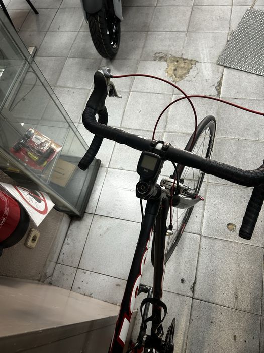 Bicicleta de estrada carbono