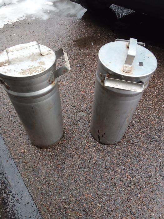 Ємність із нержавійки 1 шт.