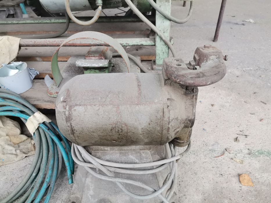 Nożyce do blachy stolowe