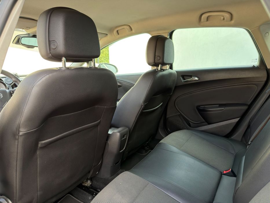 Opel Astra 1.7 CDTI 131 CV