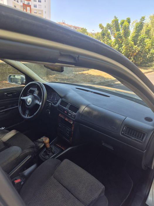 Bora 1.9 TDI Highline 115cv