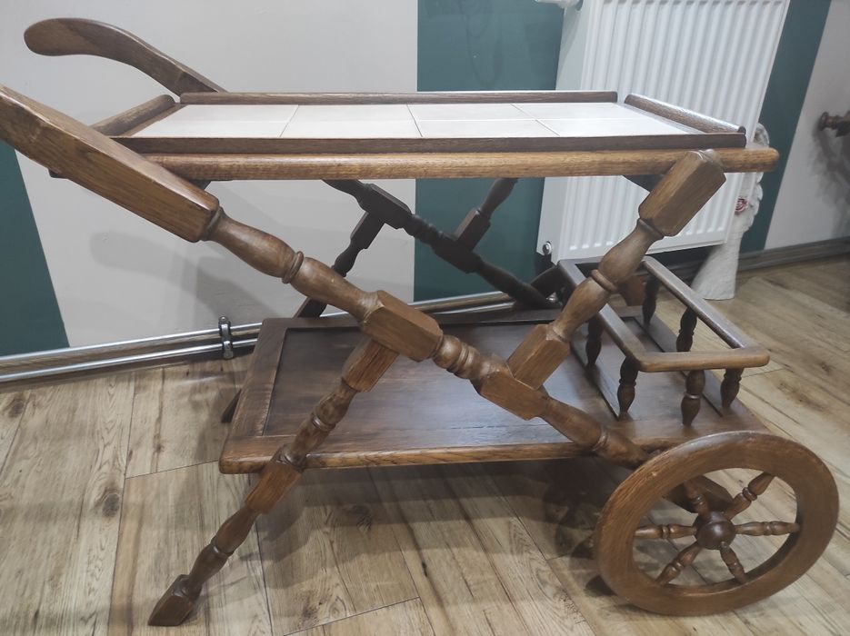 Stolik na kółkach barek retro