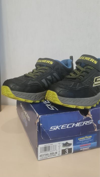 Кросівки Skechers