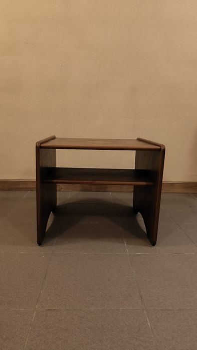 Mesa pequena de centro