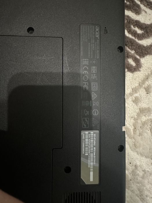 Продам Ноутбук Acer aspire ES1-572 series