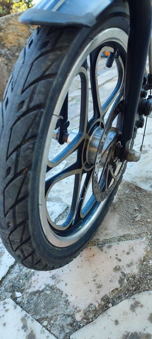 Bicicleta elétrica, dobrável, Airwhell, smart e-bike modelo de 2019. (precisa de bateria e carregador).