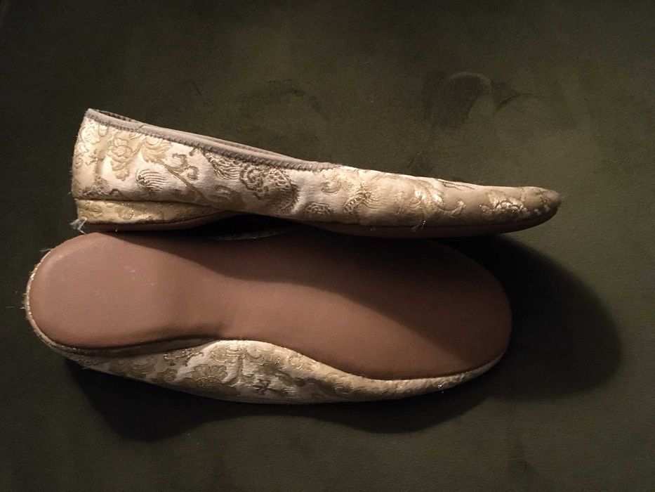 Damskie pantofle domowe Daniel Green 6,5 USA 38 EUR