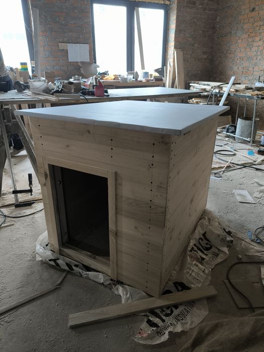 Будки для собок та котів