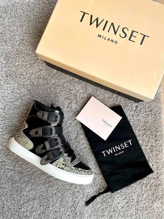Нові кросівки від Twinset оригінал