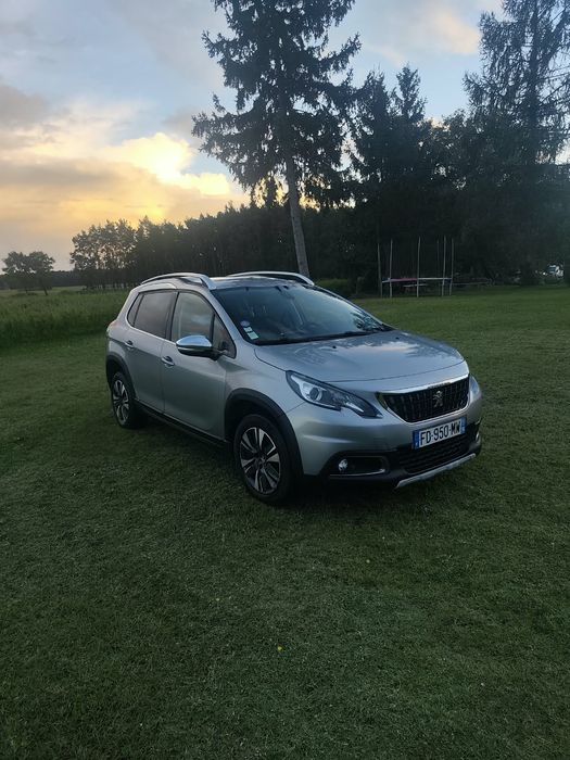 Sprzedam pięknego peugeota 2008