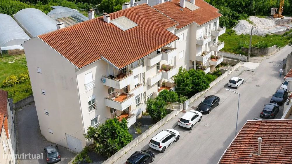 Apartamento T3 com garagem na Pedrulha