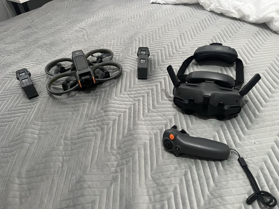Avata 2, rc motion 2, dji goggles 3