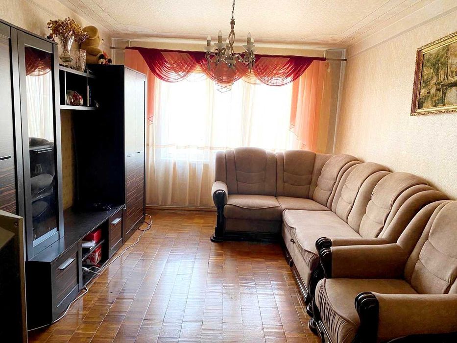 2х.просп.Бажана 9Д.Уютная квартира ,ухоженная.ДЕРЖПРОГРАМИ.