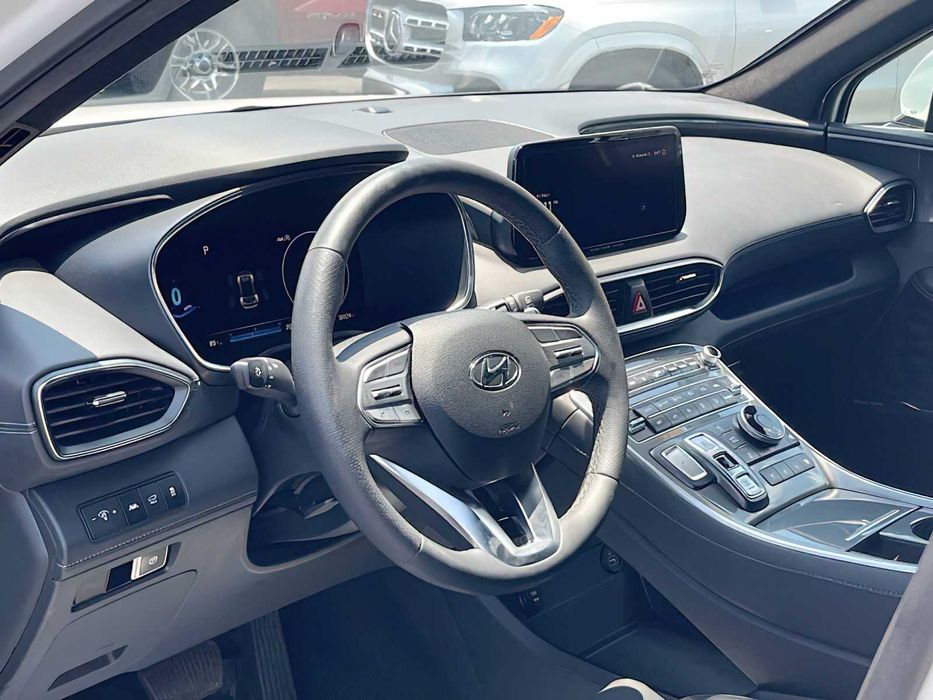 Hyundai Santa Fe Calligraphy      2023