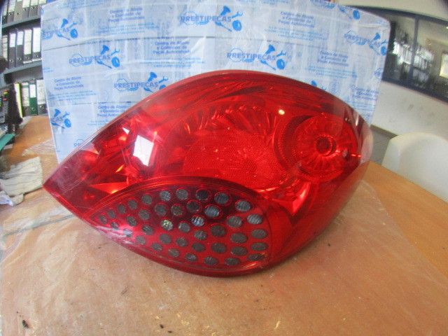 Farolim direito PEUGEOT 207 (WA_, WC_)
