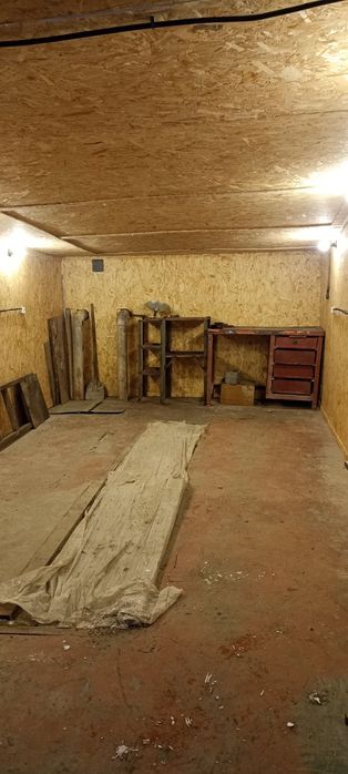 Здам гараж в центрі