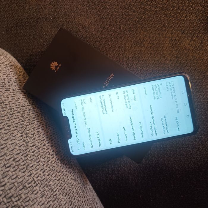 Huawei Mate 20 lite