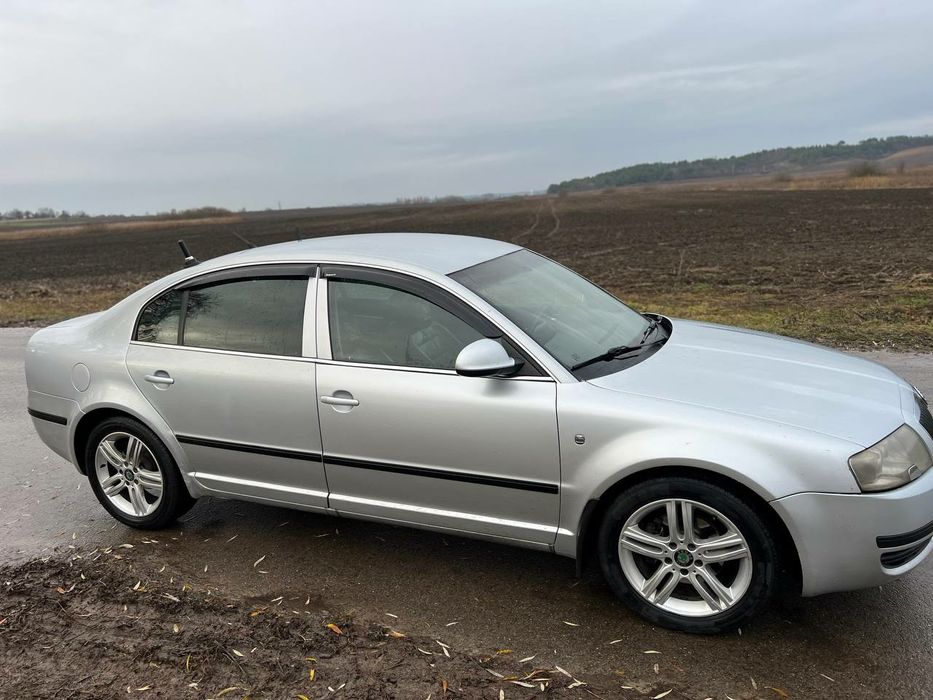 Продам skoda superb