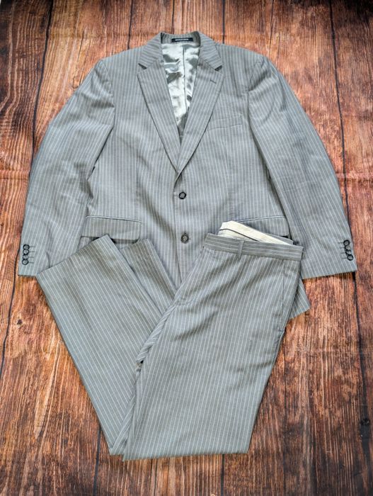 Szary garnitur wełniany Oscar Jacobson Vitale Barberis Canonico wool