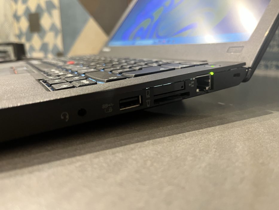 Lenovo x250 i5 4/120 GB