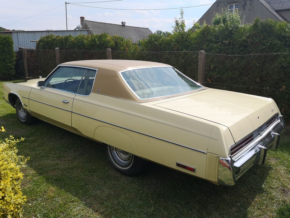 Chrysler Newport ( Dodge Buick Pontiac )