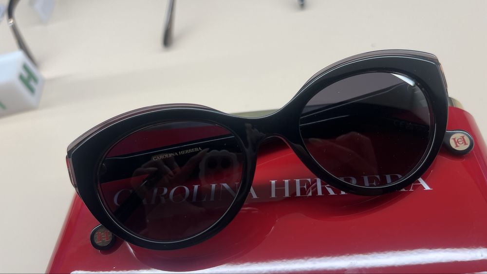 Óculos de sol Carolina Herrera