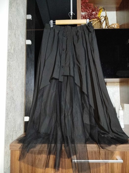 Продам новую юбку в готическом стиле.