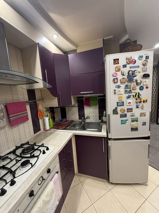 Продаю 2х к.кв. С автономным отоплением в Центре города.