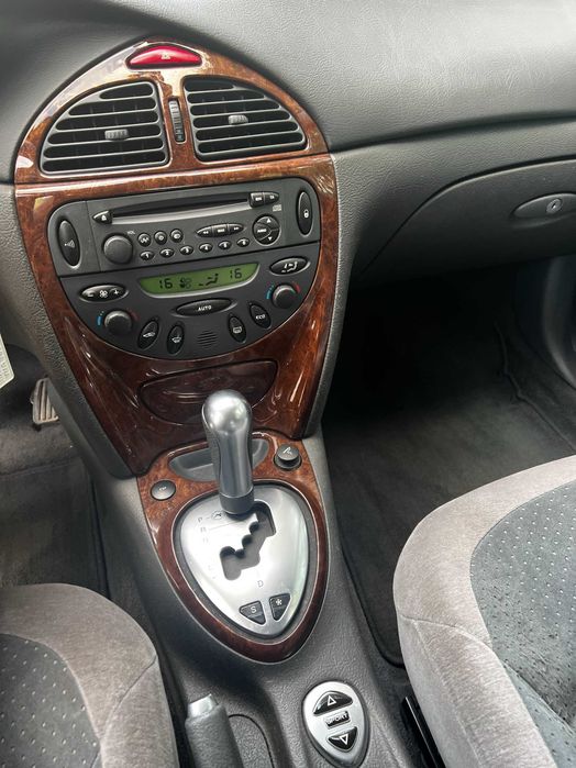 Citroen C5 Exclusive combi  2.2 HDI автомат 133 KM