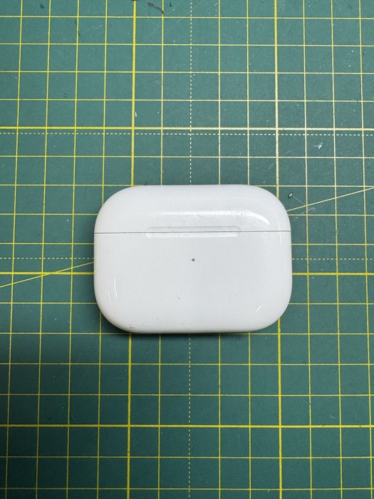 Apple AirPods Pro 1-го покоління з кейсом (лише лівий навушник)