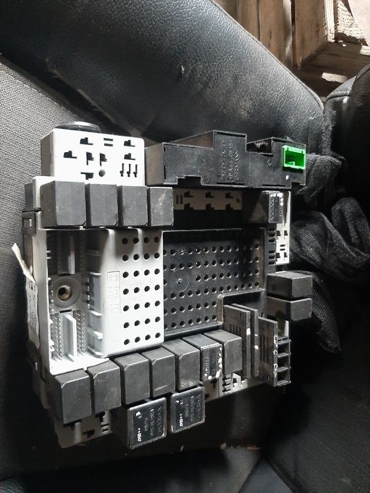 Modul cem volvo 30682664 sprawny